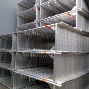 LOT COMPLET DE 180M² ÉCHAFAUDAGE LAYHER FACADIER – OCCASION PROCHE DU NEUF