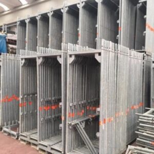 LOT COMPLET DE 500M² ÉCHAFAUDAGE LAYHER FACADIER – OCCASION PROCHE DU NEUF